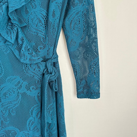NWT Lilly Pulitzer Tiki Wrap Ruffle Romper Crochet Lace Long Sleeve Teal Blue XS - Picture 5 of 13